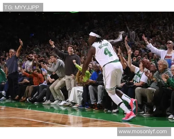 凯尔特人与雄鹿精彩对决录像回放分析及赛后点评