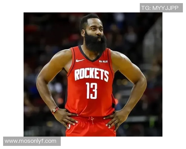 扎克拉文的篮球之路：从天赋少年到NBA全明星的蜕变与挑战